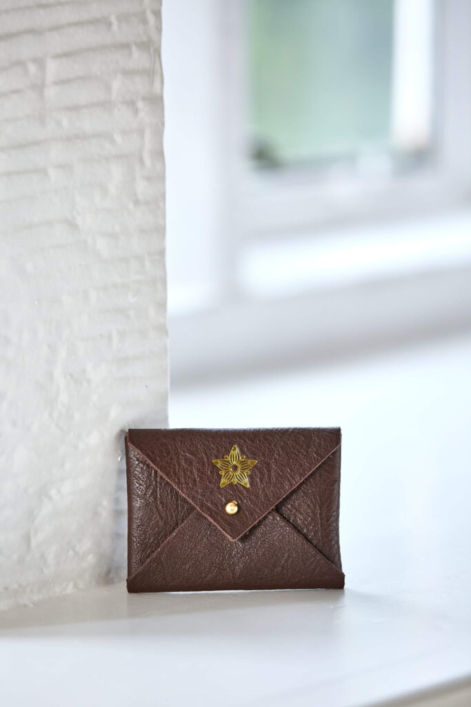 Parnassus Envelope Purse Ullswater Brown