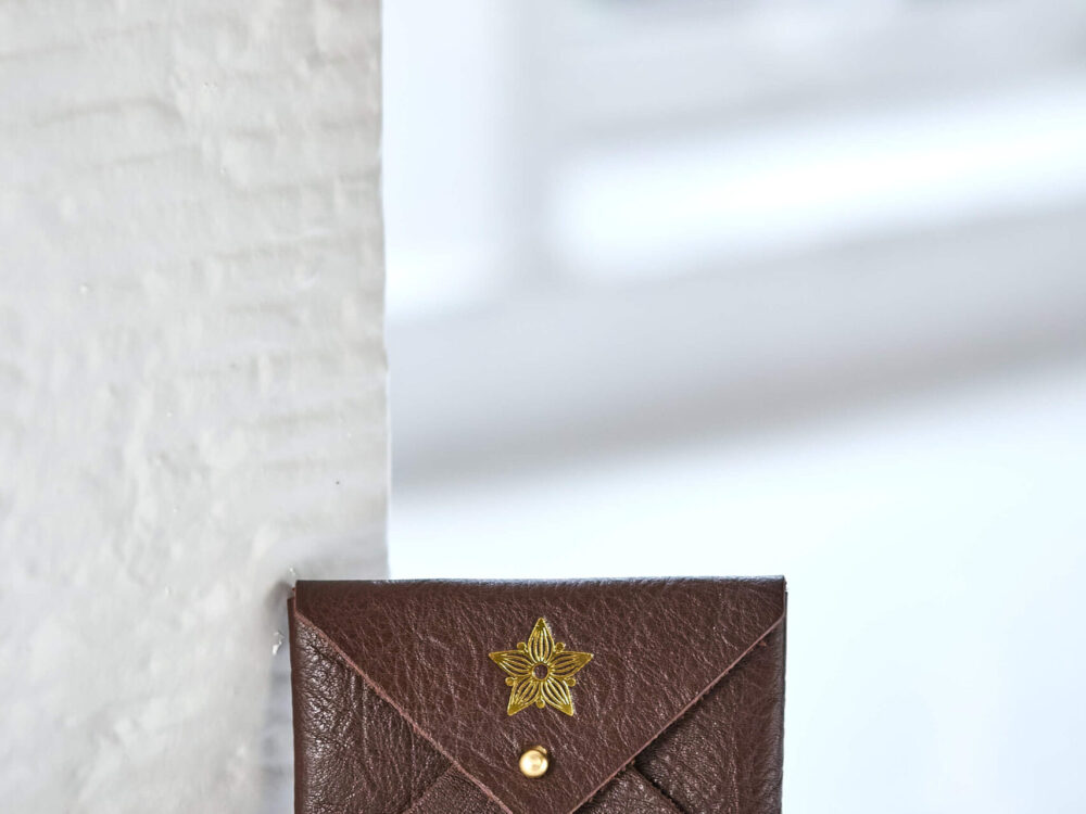 Parnassus Envelope Purse Ullswater Brown